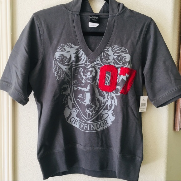 NWT Harry Potter Hooded Gryffindor Shirt - Picture 1 of 4